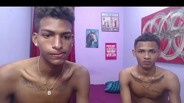 black twinks online show from 05-25-26, 01:50