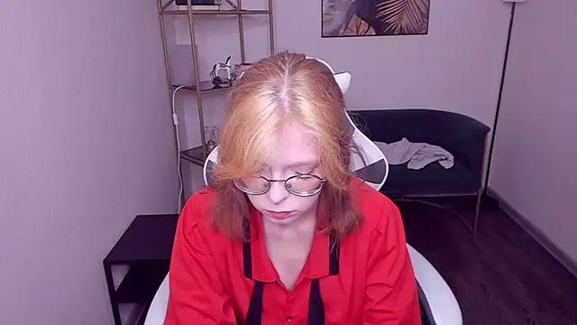 FoxxyyPolly online show from 05-16-26, 05:59