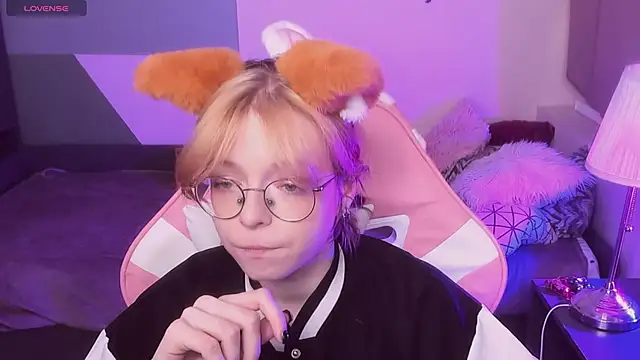 FoxxyyPolly online show from 05-29-26, 05:27