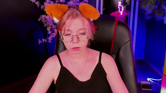 FoxxyyPolly online show from 07-14-26, 05:12
