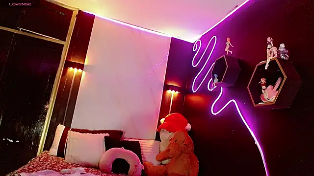 babycharol01 online show from 05-21-26, 07:37