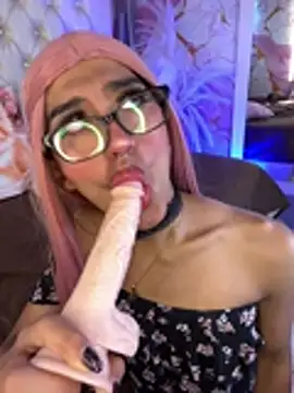 Luna Sissy  online show from 07-09-26, 09:52