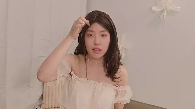 Snapshot of sakura-ch- chatting on 07-15-26, 09:09 sakura-ch- online show from 07-15-26, 09:09