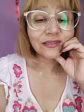 vitaminafranccesca online show from 05-26-26, 04:47