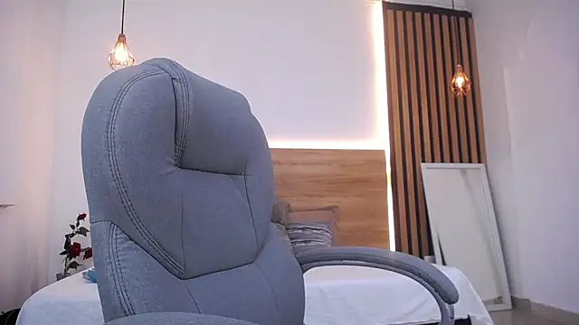 alexa forbes  online show from 05-15-26, 02:51