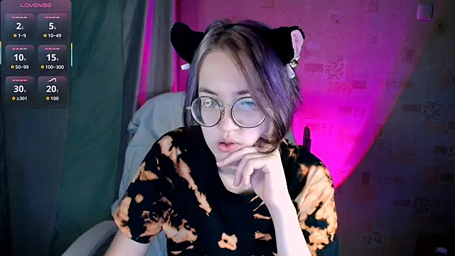 Alessa Kiss online show from 07-19-26, 10:19