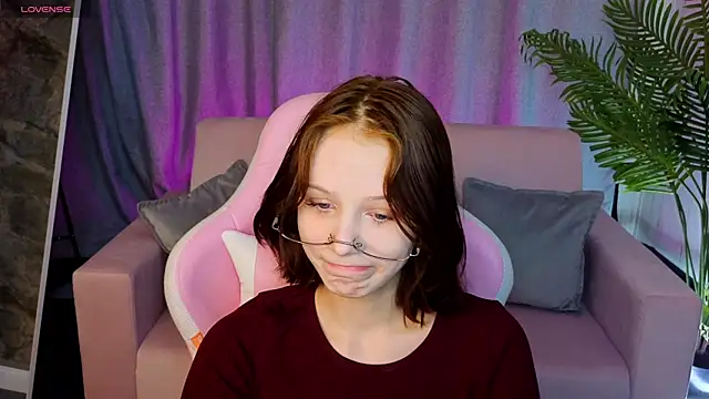AliceJohansone online show from 05-20-26, 01:34