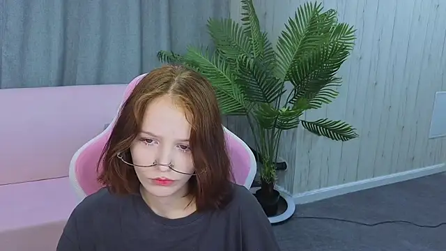 AliceJohansone online show from 05-24-26, 01:21