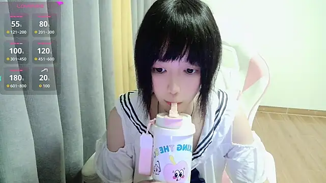 Ooo-Lola online show from 05-18-26, 03:18