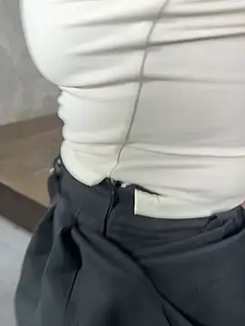 Snapshot of SophiePale chatting on 02-05-26, 09:25 SophiePale online show from 02-05-26, 09:25