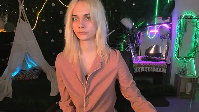 DanaWint online show from 05-09-26, 09:03
