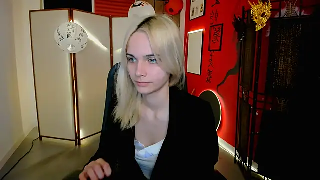 DanaWint online show from 05-12-26, 09:06