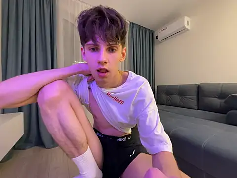 Ryann Desire online show from 07-18-26, 05:06