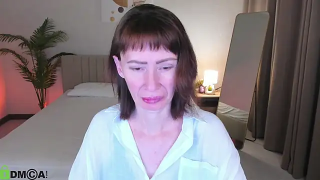 gracekellyyy online show from 05-15-26, 04:19
