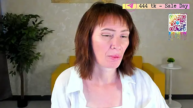 gracekellyyy online show from 05-28-26, 03:59