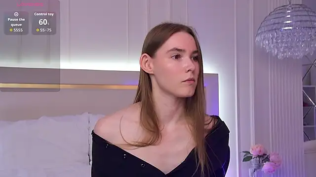 LillianYoung online show from 07-08-26, 06:18