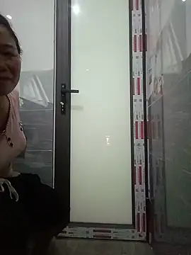 -Lytina- online show from 05-27-26, 06:21