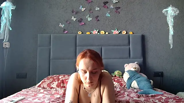 LuxePlayGirl online show from 06-30-26, 12:28