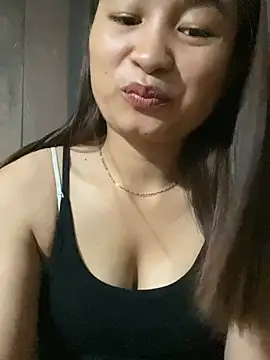 Snapshot of Cute-Sexyy chatting on 05-29-26, 02:15 Cute-Sexyy online show from 05-29-26, 02:15