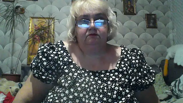 MarinaFarina53 online show from 05-25-26, 06:58