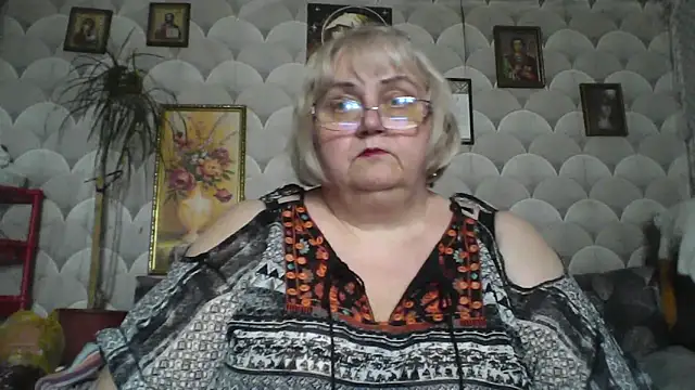 MarinaFarina53 online show from 05-28-26, 12:02