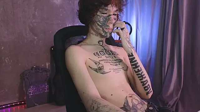 Emo   boy online show from 05-19-26, 11:00