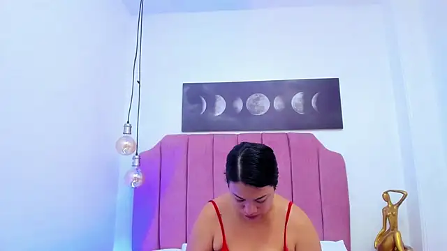 SofiaMartiinez online show from 05-26-26, 11:06