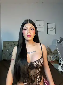 DanikaLovve online show from 06-27-26, 12:33