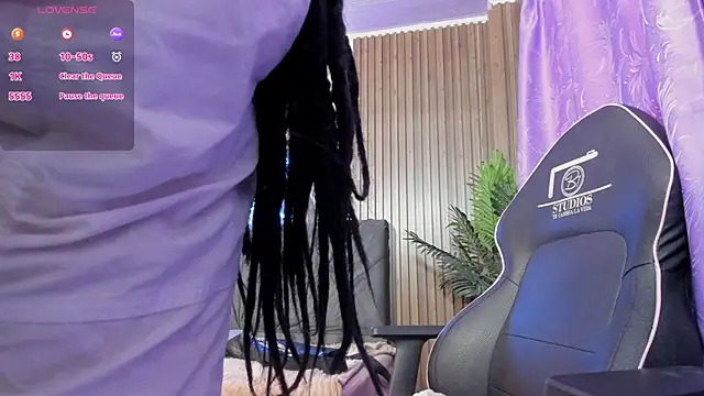 CRISTALBROKE TAY online show from 06-01-26, 07:15