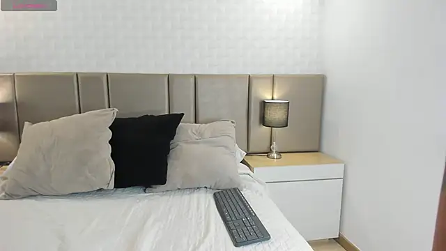 Ana mariiaa online show from 06-12-26, 12:04