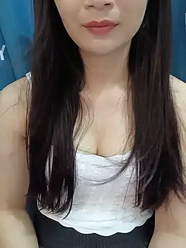 -Hena- online show from 05-18-26, 05:02