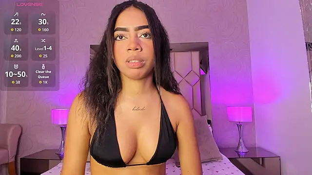 TyraKayne online show from 05-19-26, 03:24