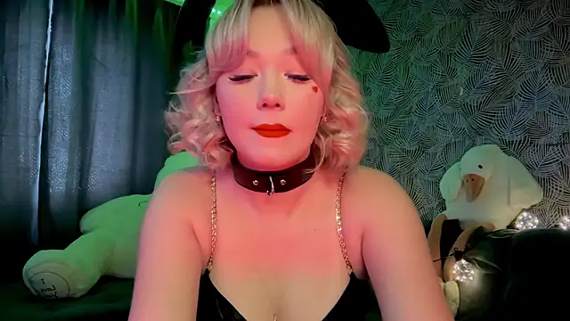 AvroraSolace online show from 05-25-26, 01:17