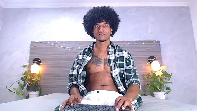 Dilan Hall online show from 05-15-26, 07:10