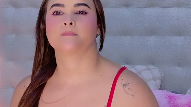DulceeGarcia online show from 07-07-26, 06:47