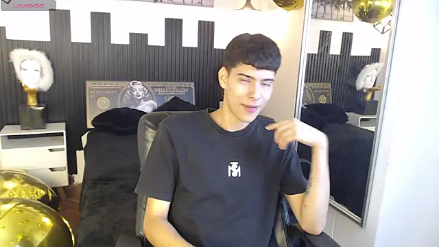 Snapshot of mateo_daza chatting on 05-15-26, 06:48 mateo daza online show from 05-15-26, 06:48