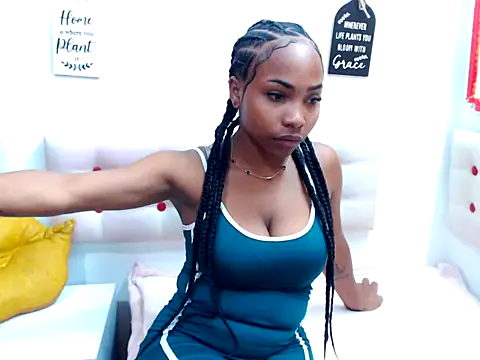 Snapshot of whitneynaugthyxxxx chatting on 05-09-26, 02:00 whitneynaugthyxxxx online show from 05-09-26, 02:00