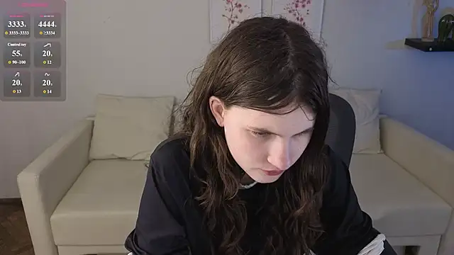 Snapshot of Gigi_myav chatting on 05-28-26, 03:09 Gigi myav online show from 05-28-26, 03:09