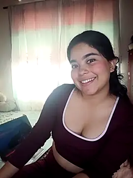 Snapshot of MiiaHott_W chatting on 05-30-26, 01:19 MiiaHott W online show from 05-30-26, 01:19