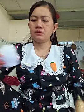 Forever model online show from 05-15-26, 03:46
