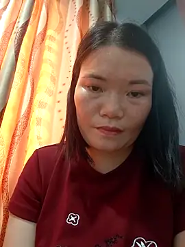 -Trici- online show from 05-20-26, 07:14