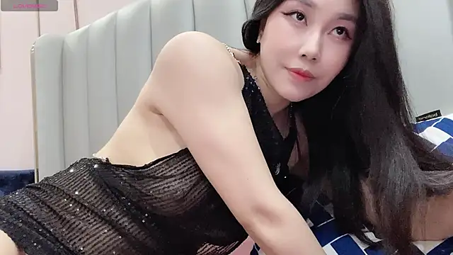 Snapshot of Emma_qiqi chatting on 07-07-26, 05:10 Emma qiqi online show from 07-07-26, 05:10