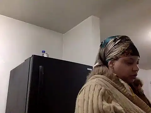 Fetiishjoiqueen online show from 05-21-26, 08:27