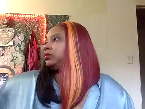 Fetiishjoiqueen online show from 05-29-26, 12:52