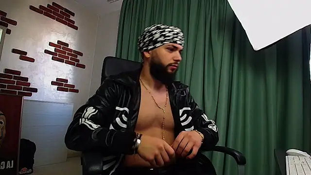 OscarWillss online show from 05-11-26, 05:24