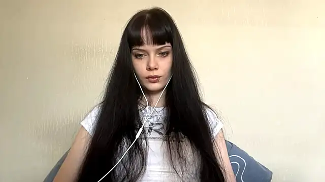 CharmaineElles online show from 05-25-26, 02:56