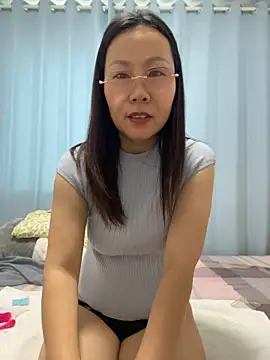 xiaoyun-10 online show from 05-18-26, 02:29