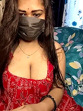 Trending-Desigirls online show from 05-27-26, 10:45