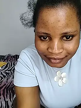 Snapshot of JuicyHoney_01 chatting on 05-27-26, 07:33 JuicyHoney 01 online show from 05-27-26, 07:33