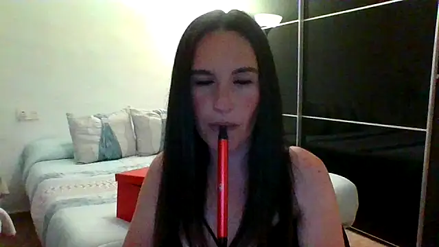 Snapshot of aurasensual69 chatting on 05-13-26, 10:27 aurasensual69 online show from 05-13-26, 10:27